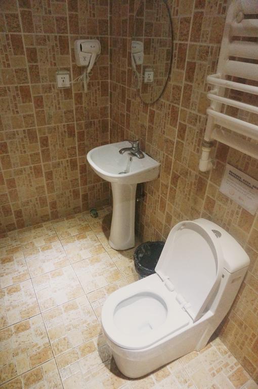 大連市 大連 バズ ライト イヤー ユースホステルホステル エクステリア 写真